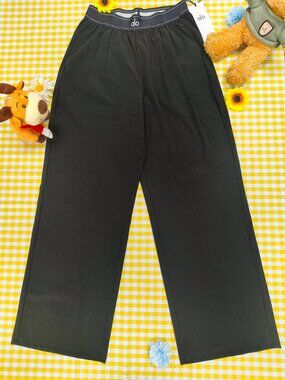 Alo Yoga Women's Pants Black NWT | Classic & Chic, Soft (Regular)🔥💓
